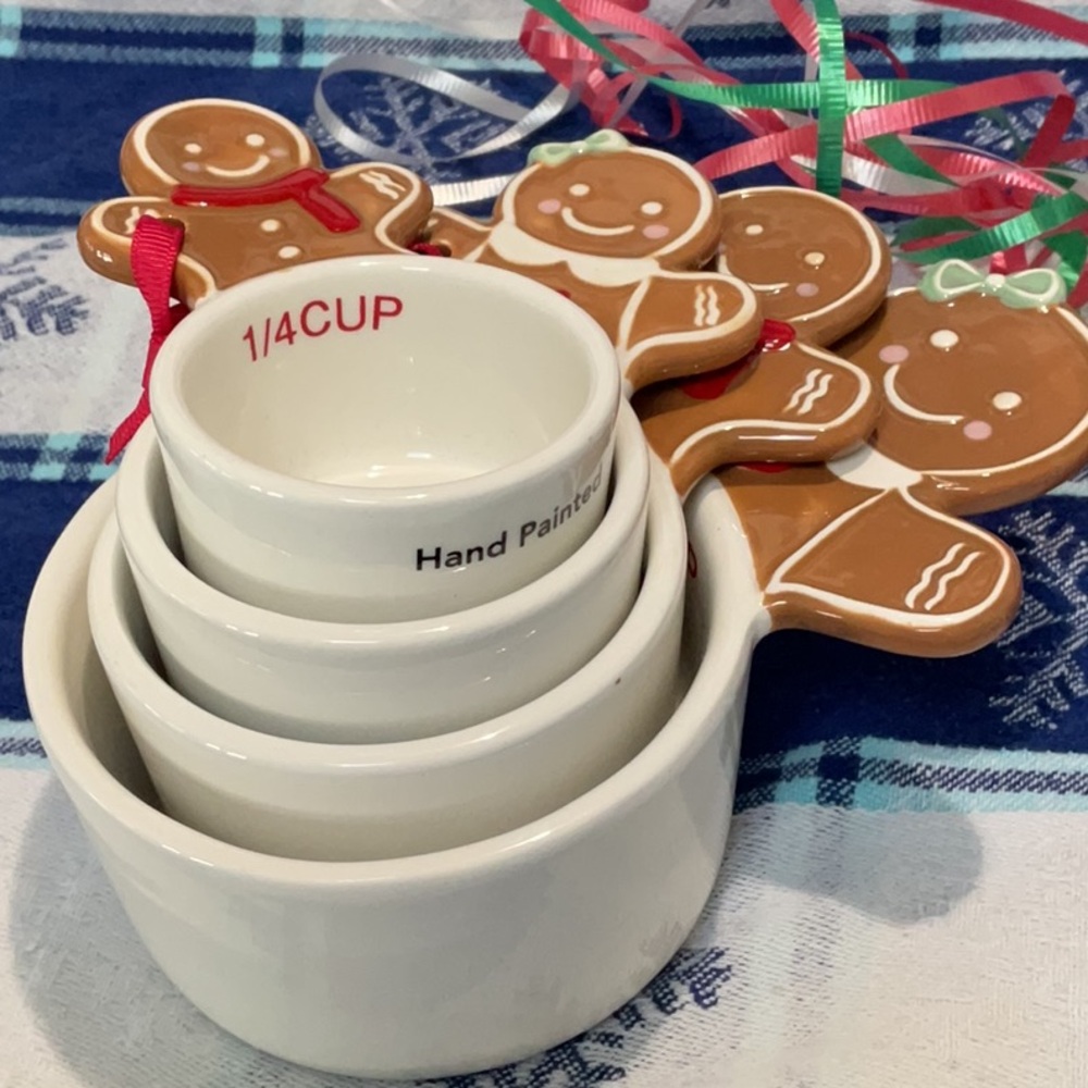 Gingerbread Man ceramic Measuring Cups. St. Nicholas Square.